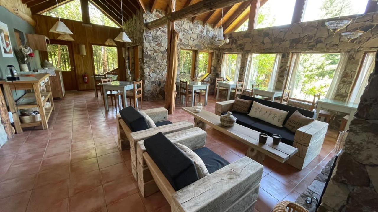 וילה לה אנגוסטרה Hosteria Brisas Del Cerro מראה חיצוני תמונה
