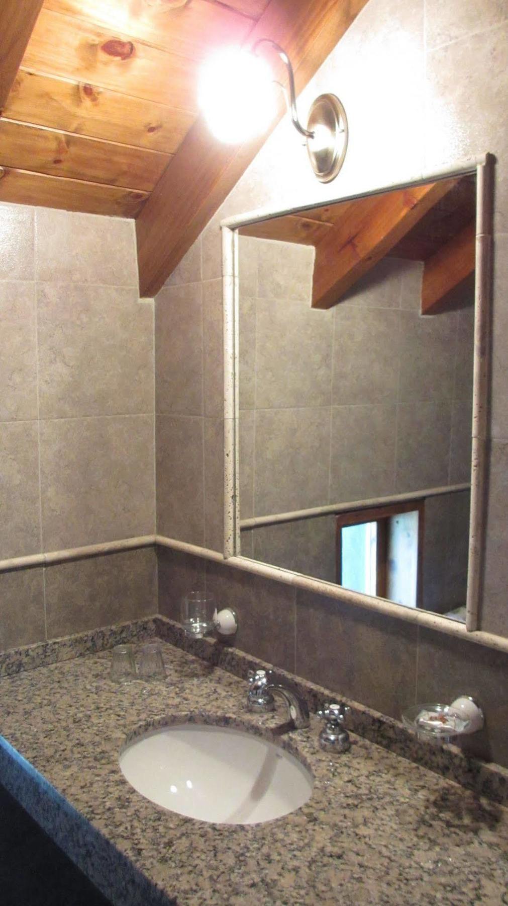 וילה לה אנגוסטרה Hosteria Brisas Del Cerro מראה חיצוני תמונה